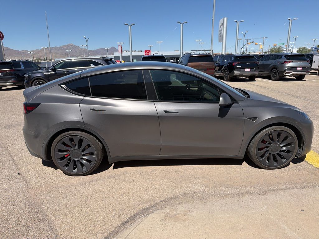 2022 Tesla Model Y Performance photo 7