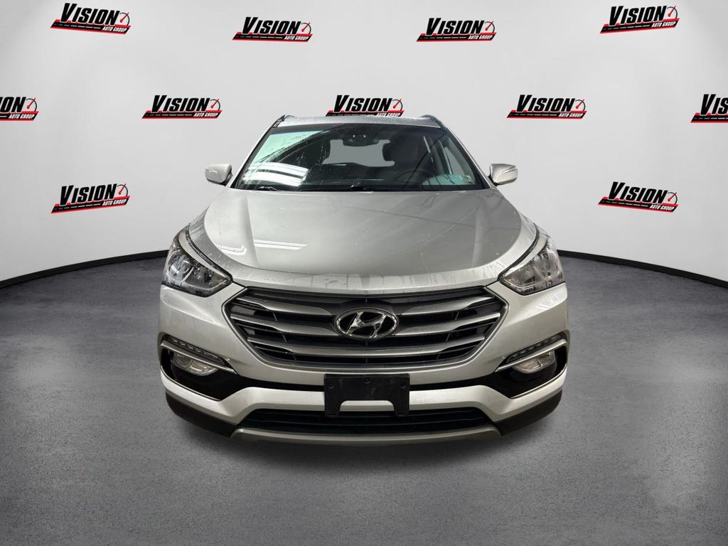 2018 Hyundai Santa Fe Sport Base photo 2