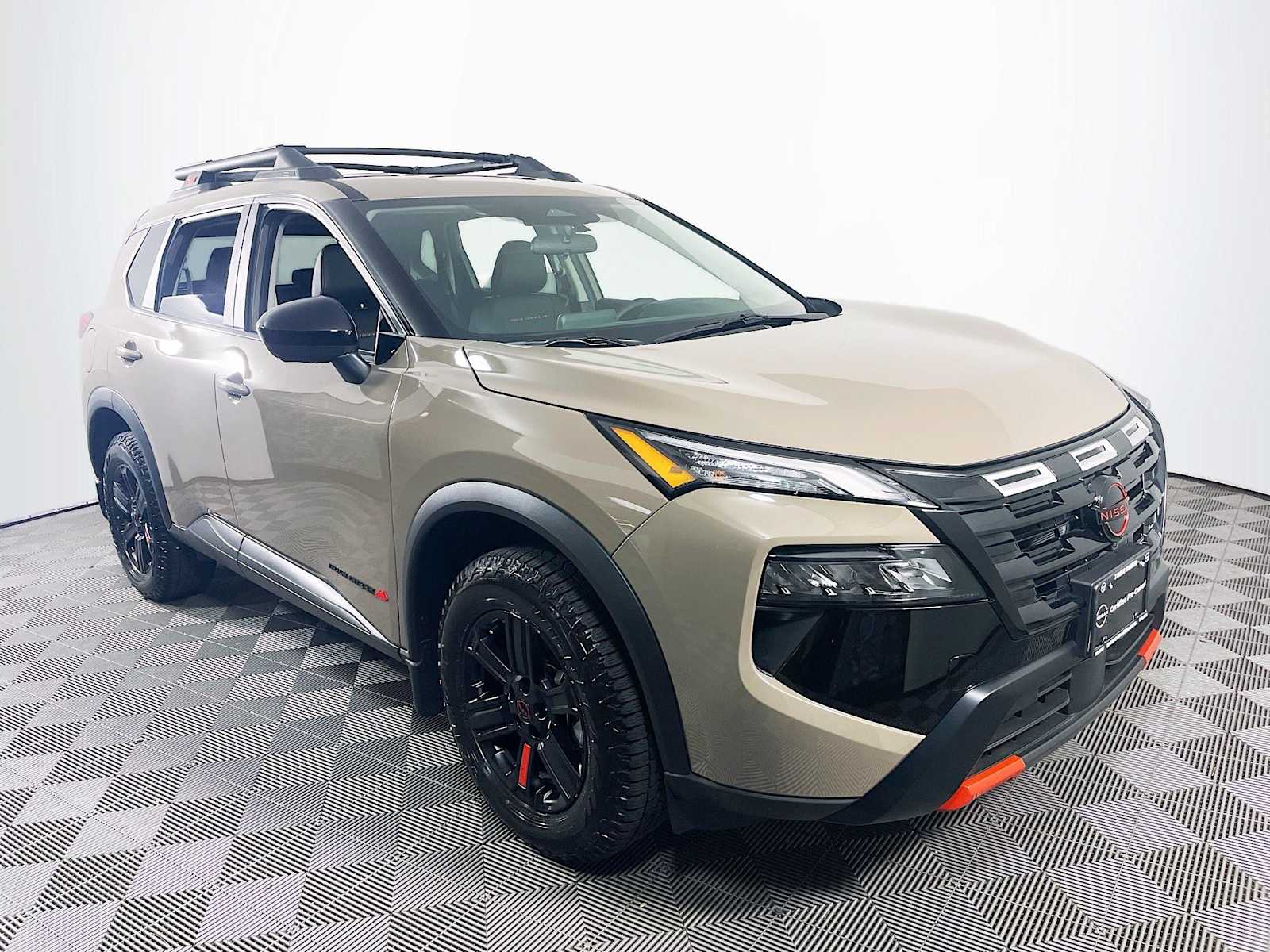 2025 Nissan Rogue photo 3