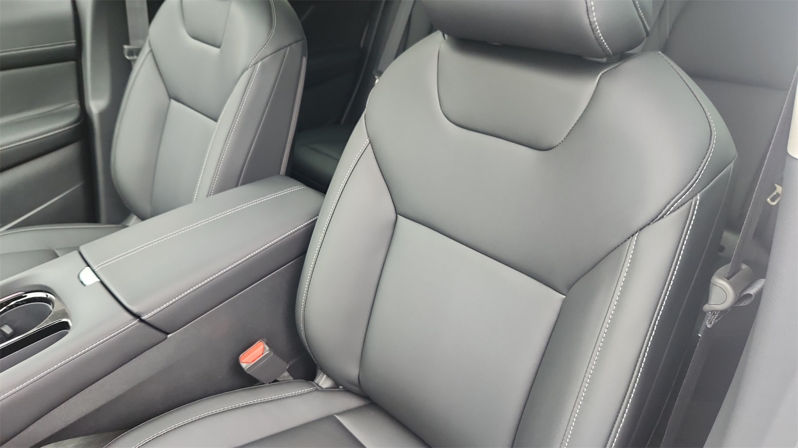 2025 Nissan Murano SL photo 10