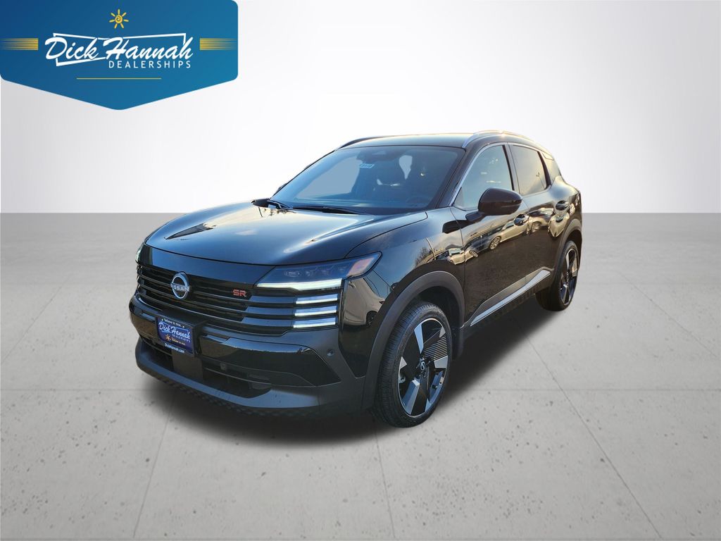 2025 Nissan Kicks SR AWD's photo