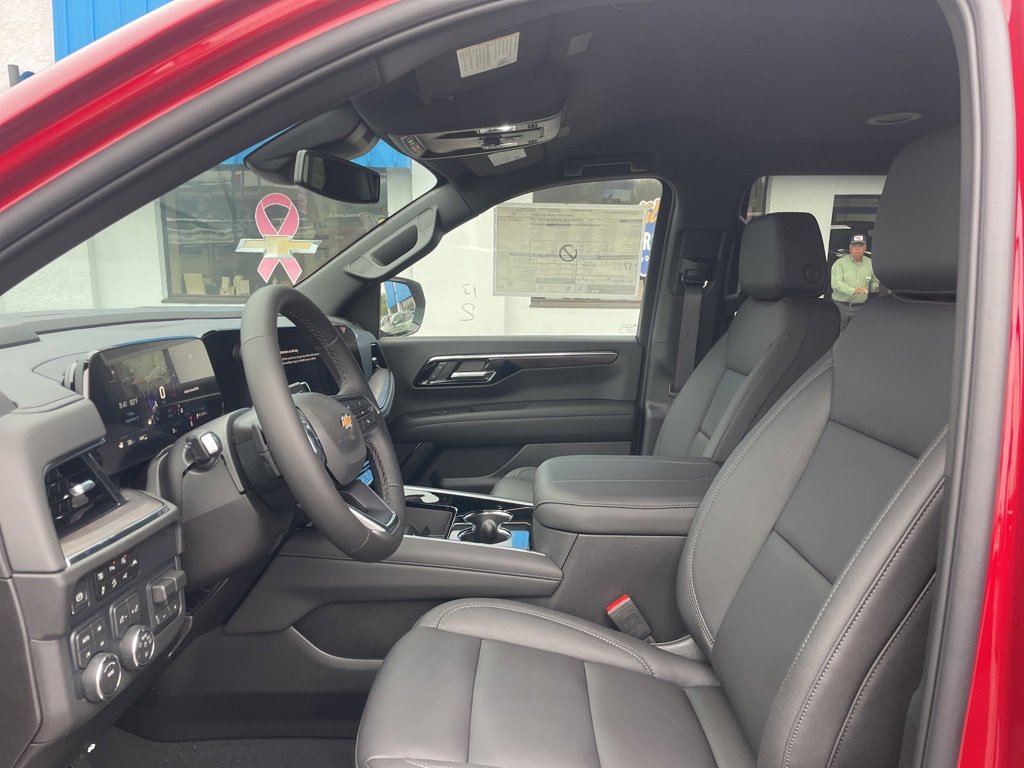 2025 Chevrolet Tahoe LT photo 12