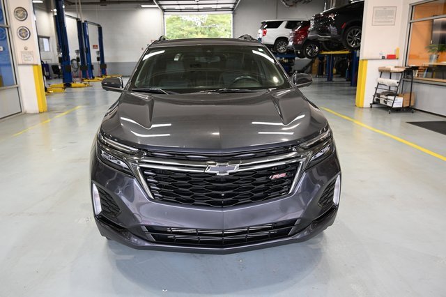 2022 Chevrolet Equinox RS photo 2