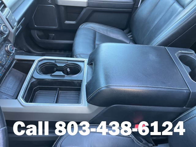 2020 Ford F-350 Lariat photo 24