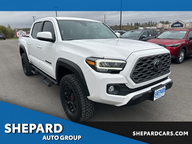 2022 Toyota Tacoma TRD Off Road's photo