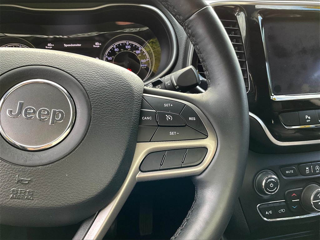 2019 Jeep Cherokee Limited photo 21