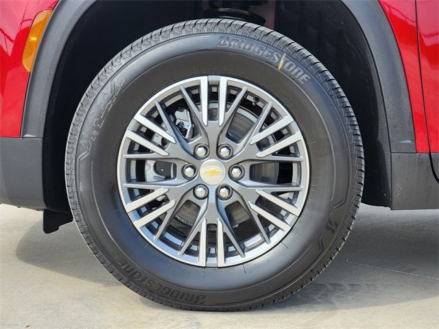 2026 Chevrolet Traverse photo 8