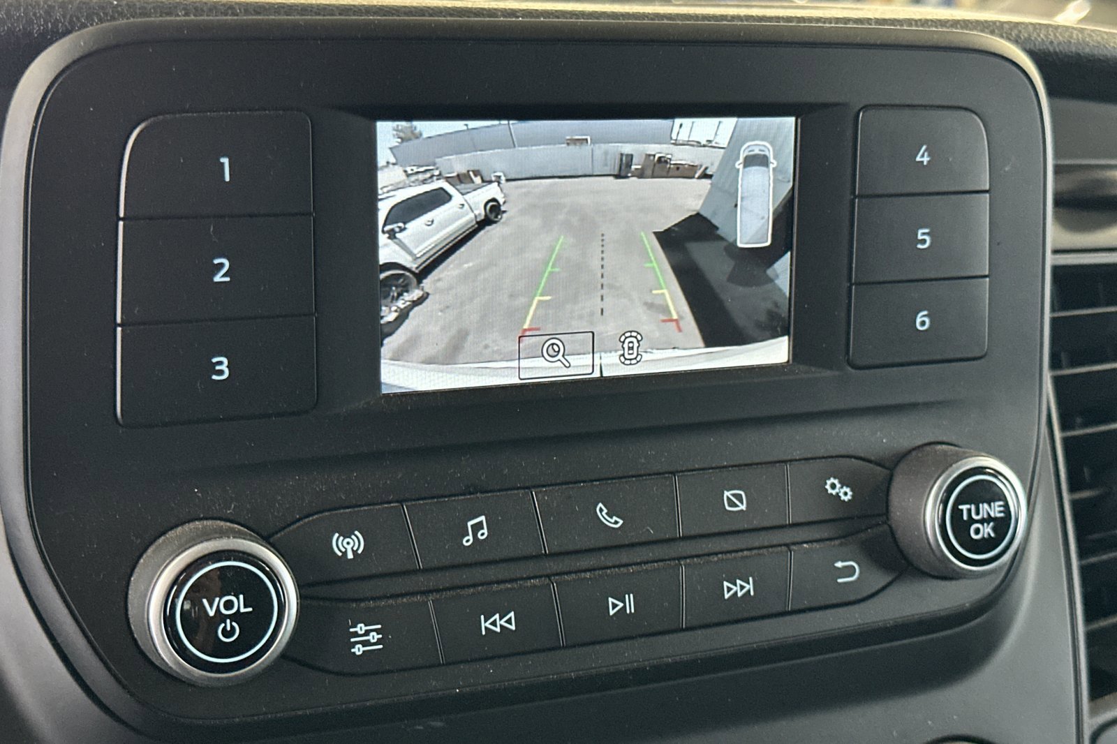 2020 Ford Transit photo 17