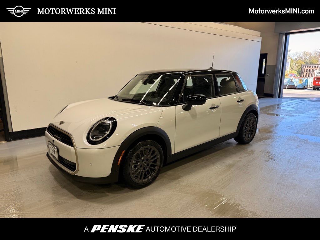 2026 MINI Hardtop 4 Door's photo