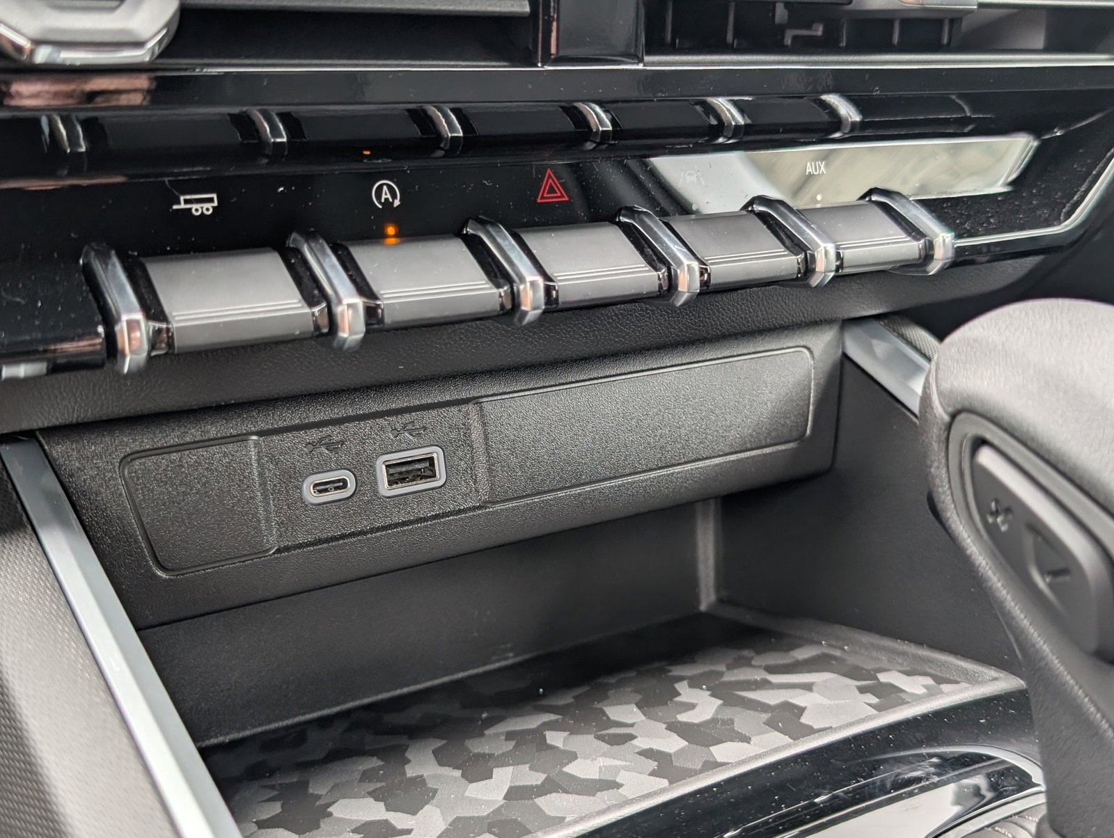 2026 Chevrolet Colorado Work Truck photo 20