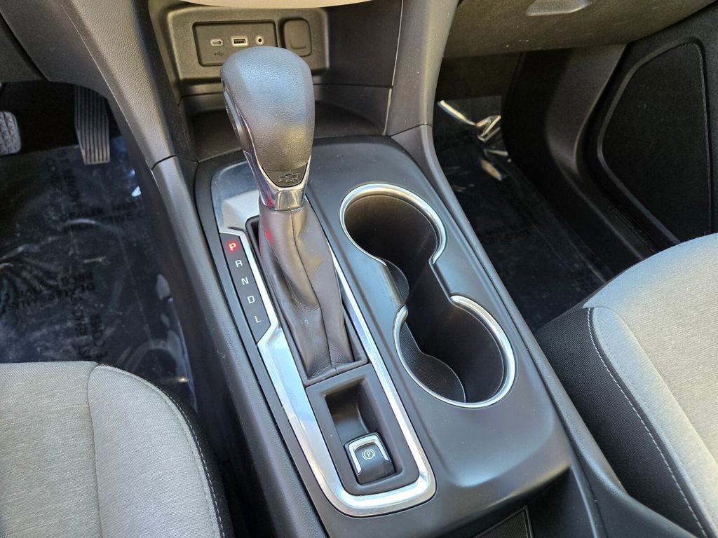 2022 Chevrolet Equinox LS photo 21