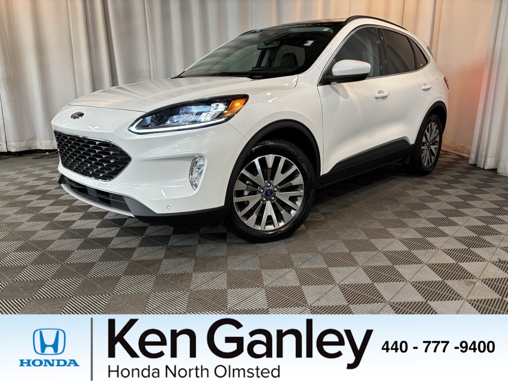 2022 Ford Escape Titanium
