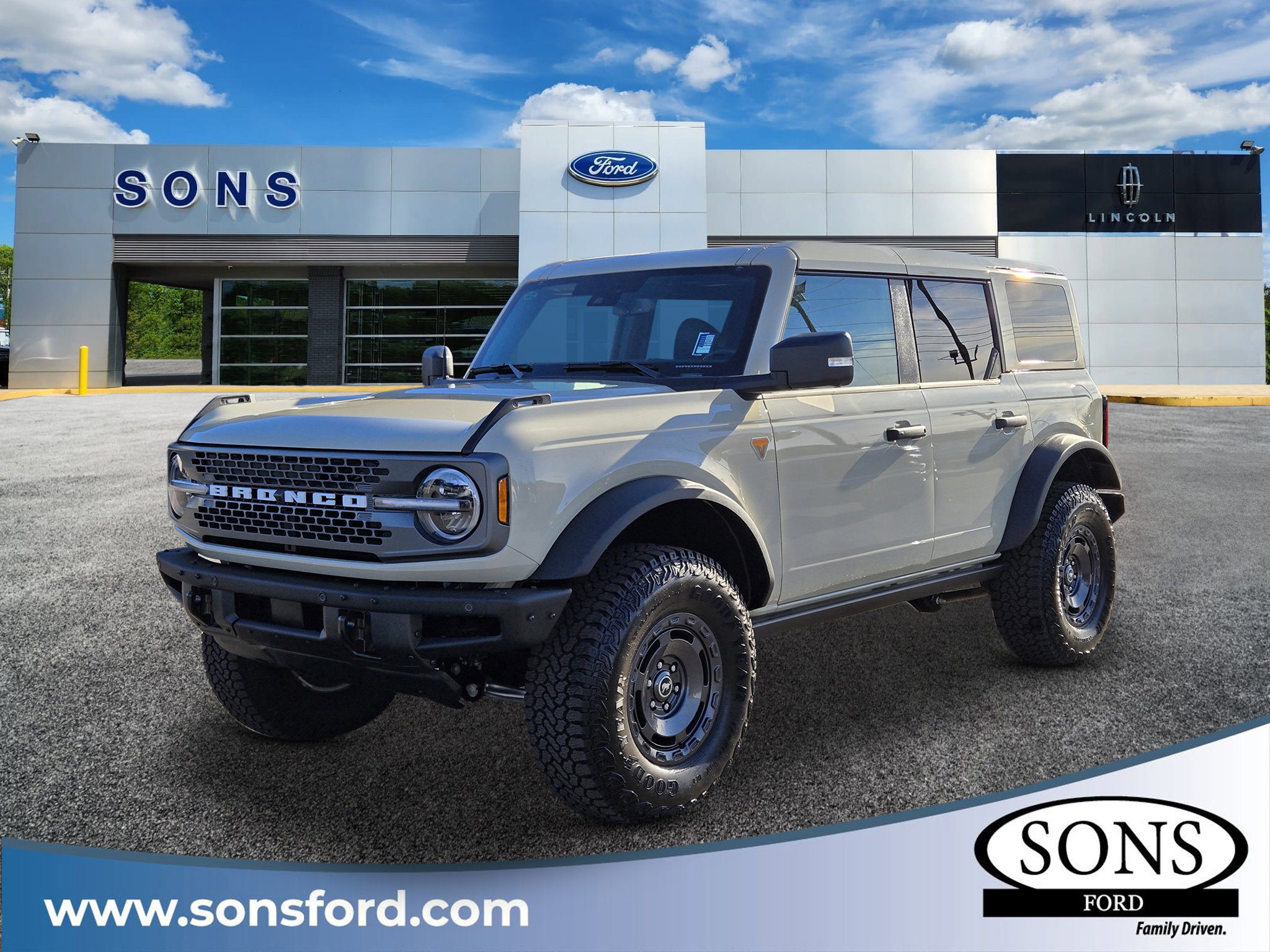 2025 Ford Bronco 4-Door Badlands's photo