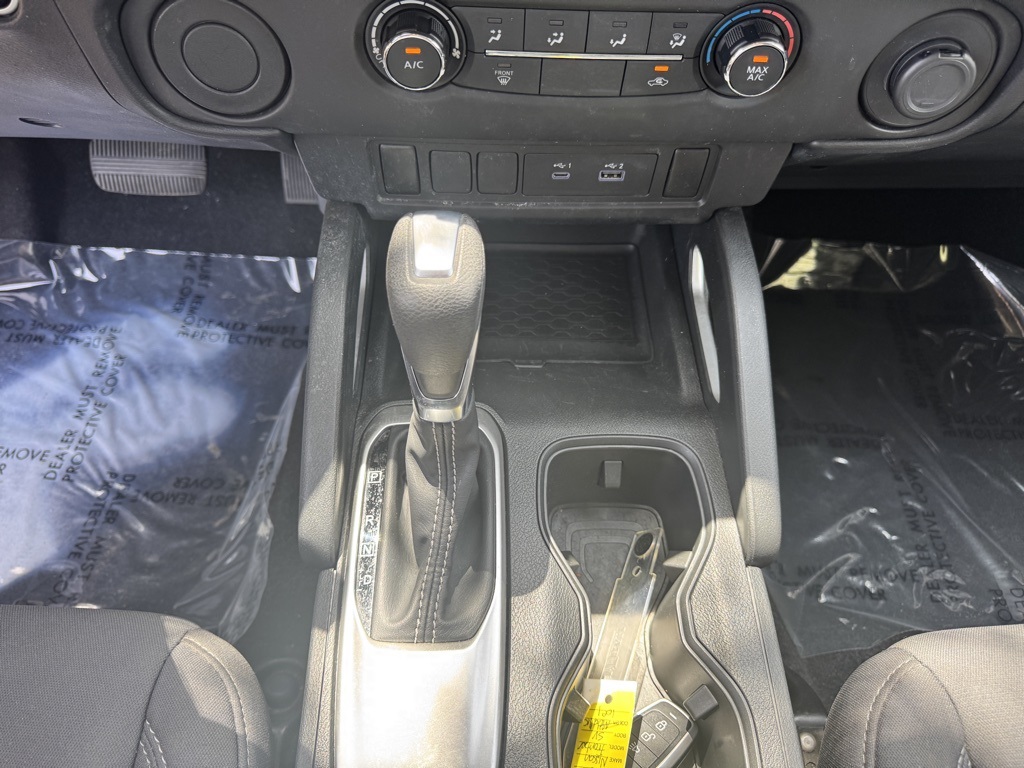2023 Nissan Frontier SV photo 26