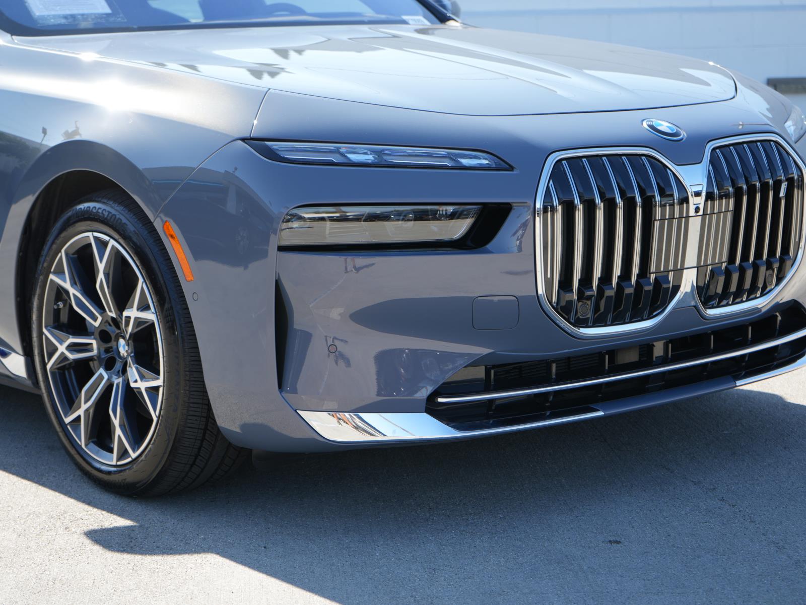 Used 2025 BMW i7 60 with VIN WBY53EJ0XSCU65149 for sale in Los Angeles, CA
