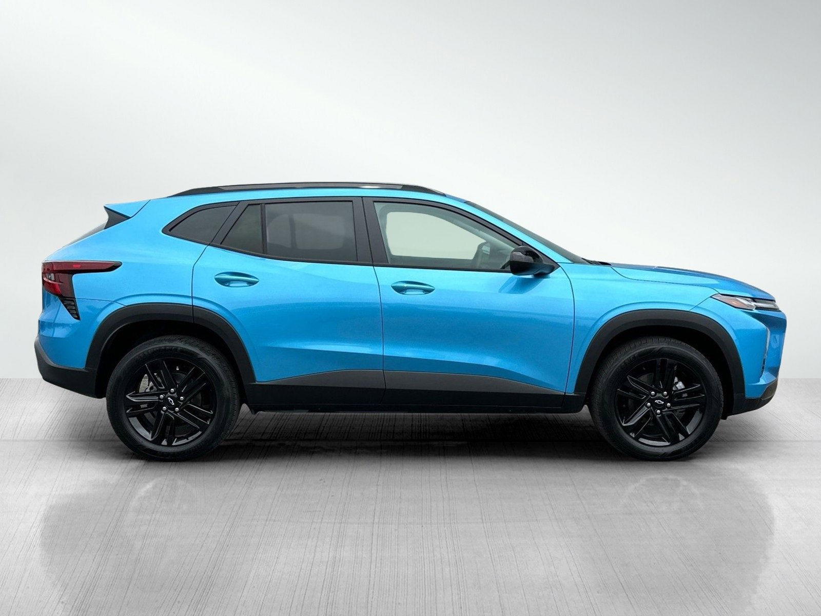 2025 Chevrolet Trax ACTIV photo 3