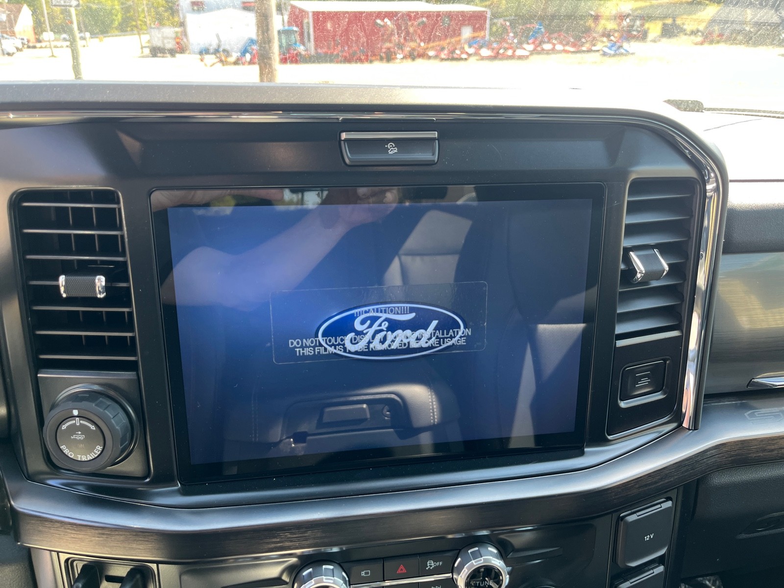 2026 Ford F-250 Lariat photo 12