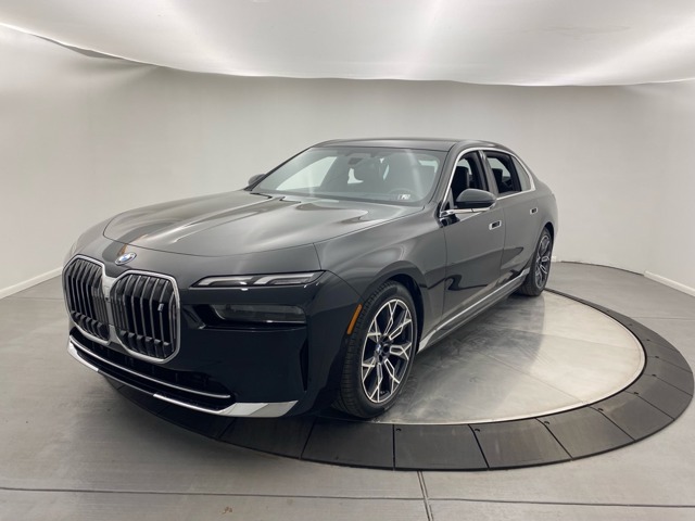 New 2024 Black Sapphire Metallic BMW xDrive60 image 1