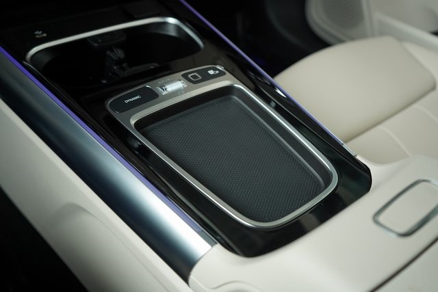 2025 Mercedes Benz GLA 250 photo 18