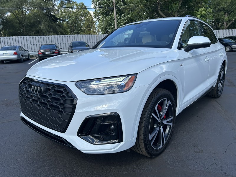 2025 Audi Q5 S line Premium Plus photo 2