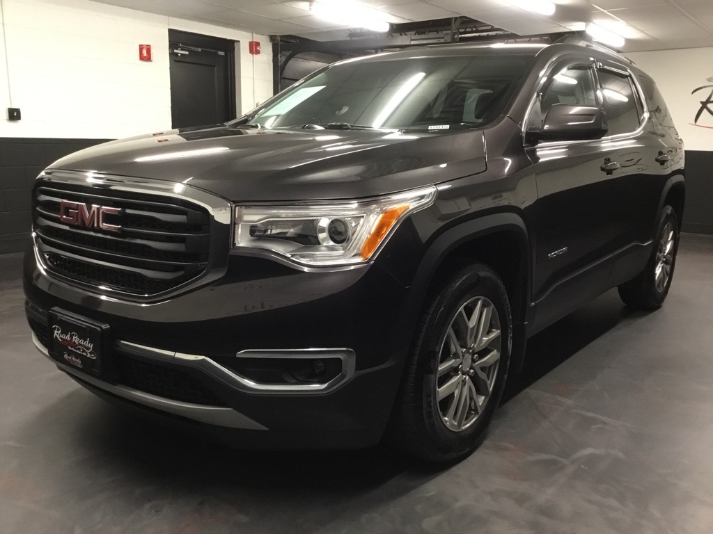 2018 Gmc Acadia SLE photo 2