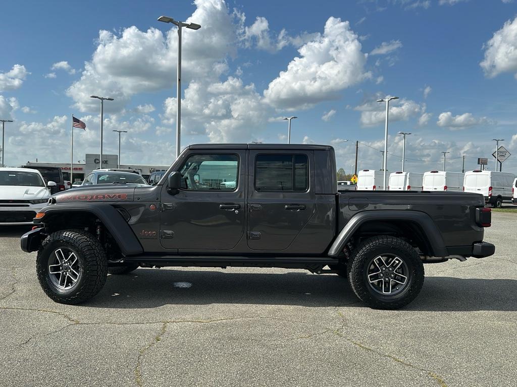2025 Jeep Gladiator Mojave photo 3