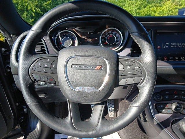 2016 Dodge Challenger R/T Plus Shaker photo 14