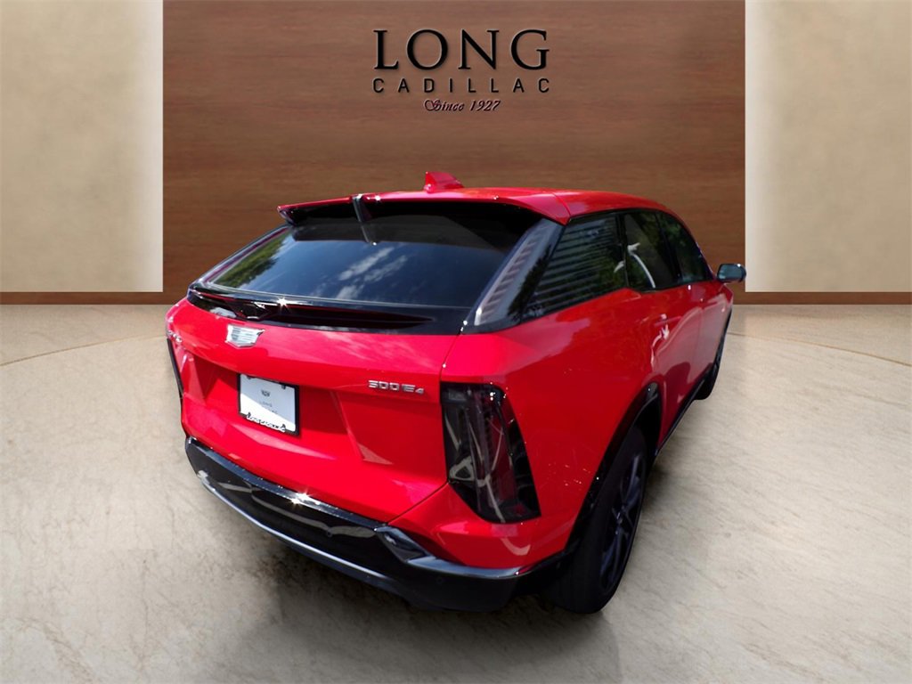 2025 Cadillac Optiq Sport photo 3