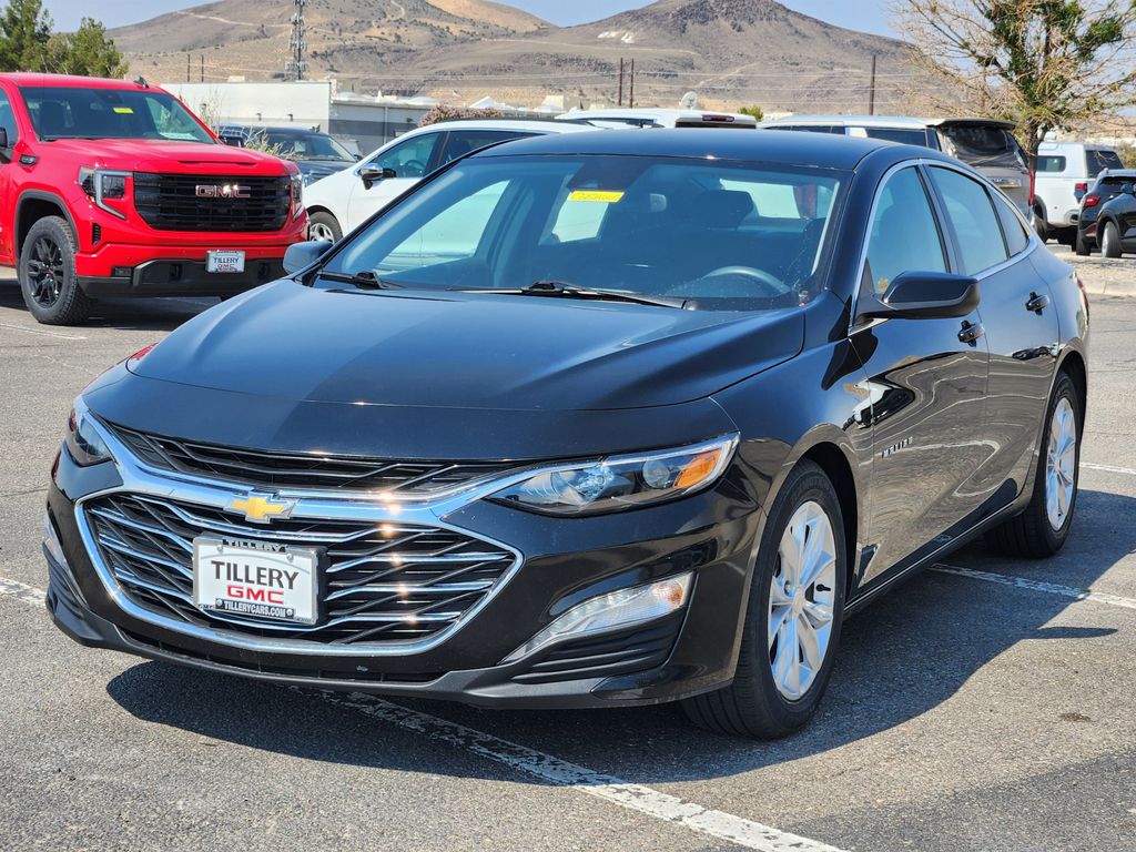 2023 Chevrolet Malibu 1LT photo 3