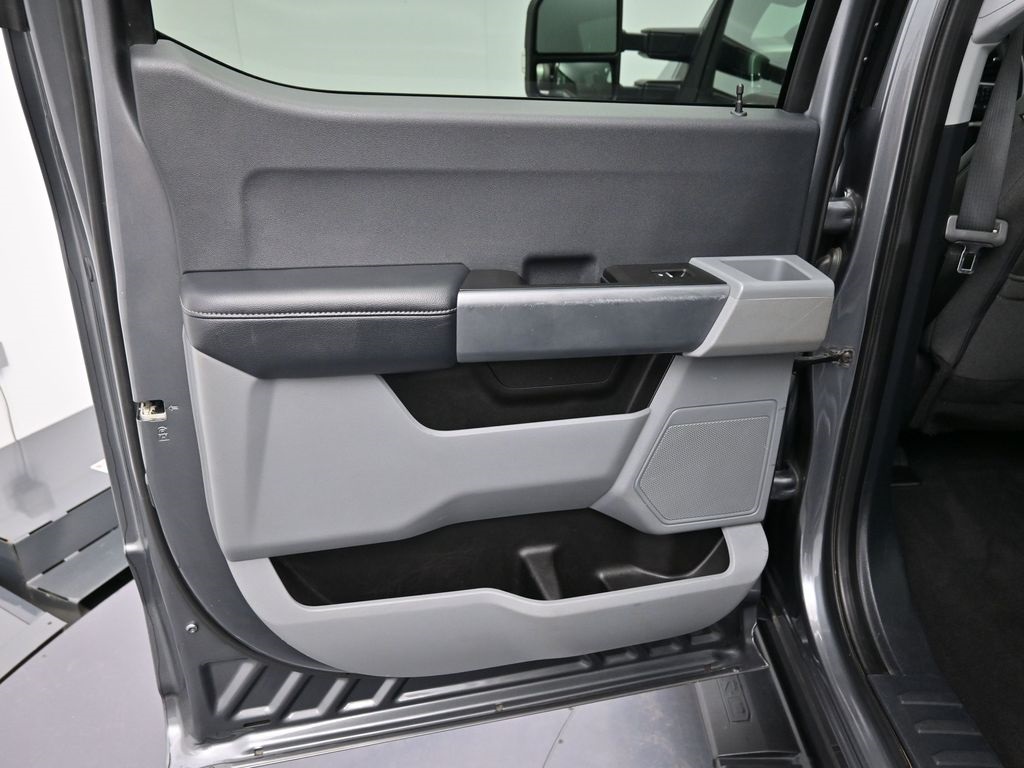 2024 Ford F-250 photo 22