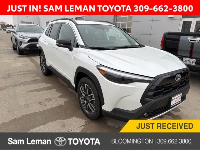 2026 Toyota Corolla Cross XLE's photo