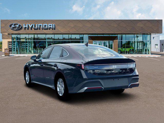 2026 Hyundai Sonata SE photo 3