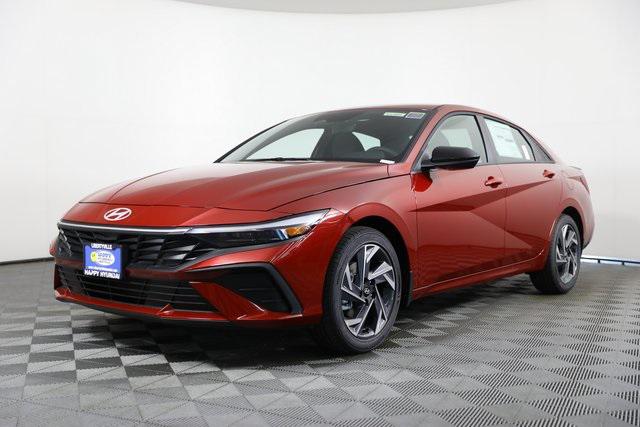 2025 Hyundai Elantra SEL Sport photo 2