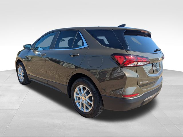 2023 Chevrolet Equinox LT photo 3