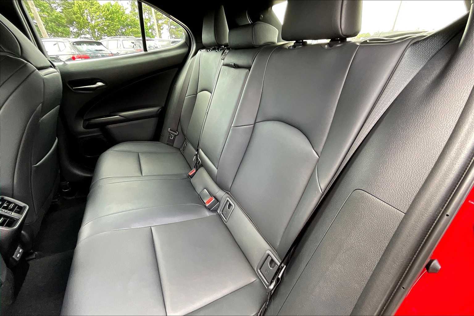 2025 Lexus UX F SPORT Handling photo 20