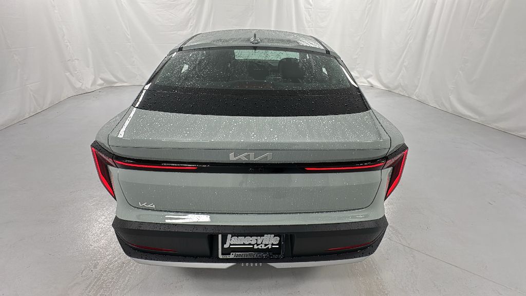 2025 Kia K4 LXS photo 4
