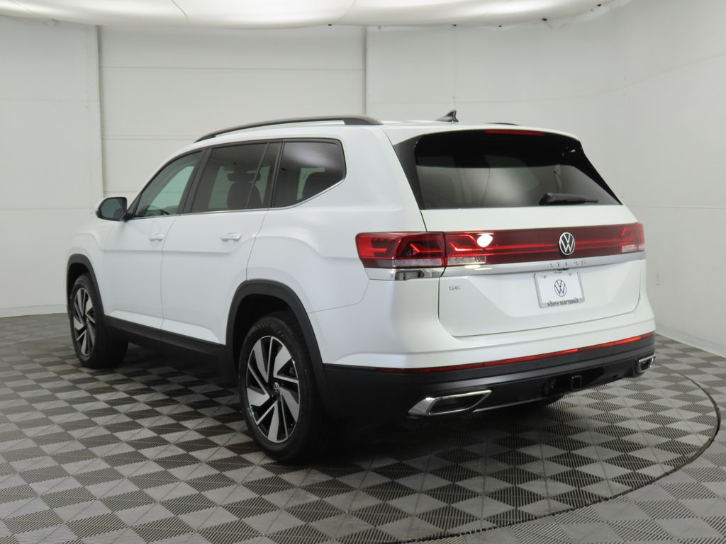 2026 Volkswagen Atlas SE Technology photo 7
