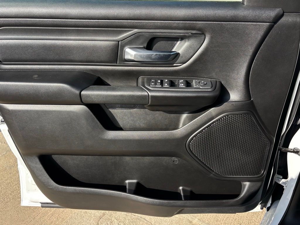 2026 Ram 1500 Tradesman photo 7