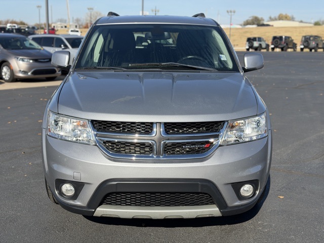 2019 Dodge Journey SE photo 2