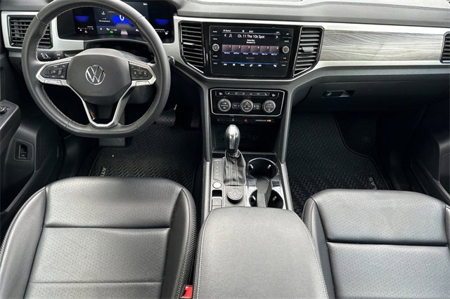 2022 Volkswagen Atlas Cross Sport V6 SE Technology photo 12