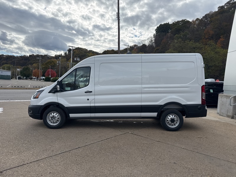 2026 Ford Transit photo 3