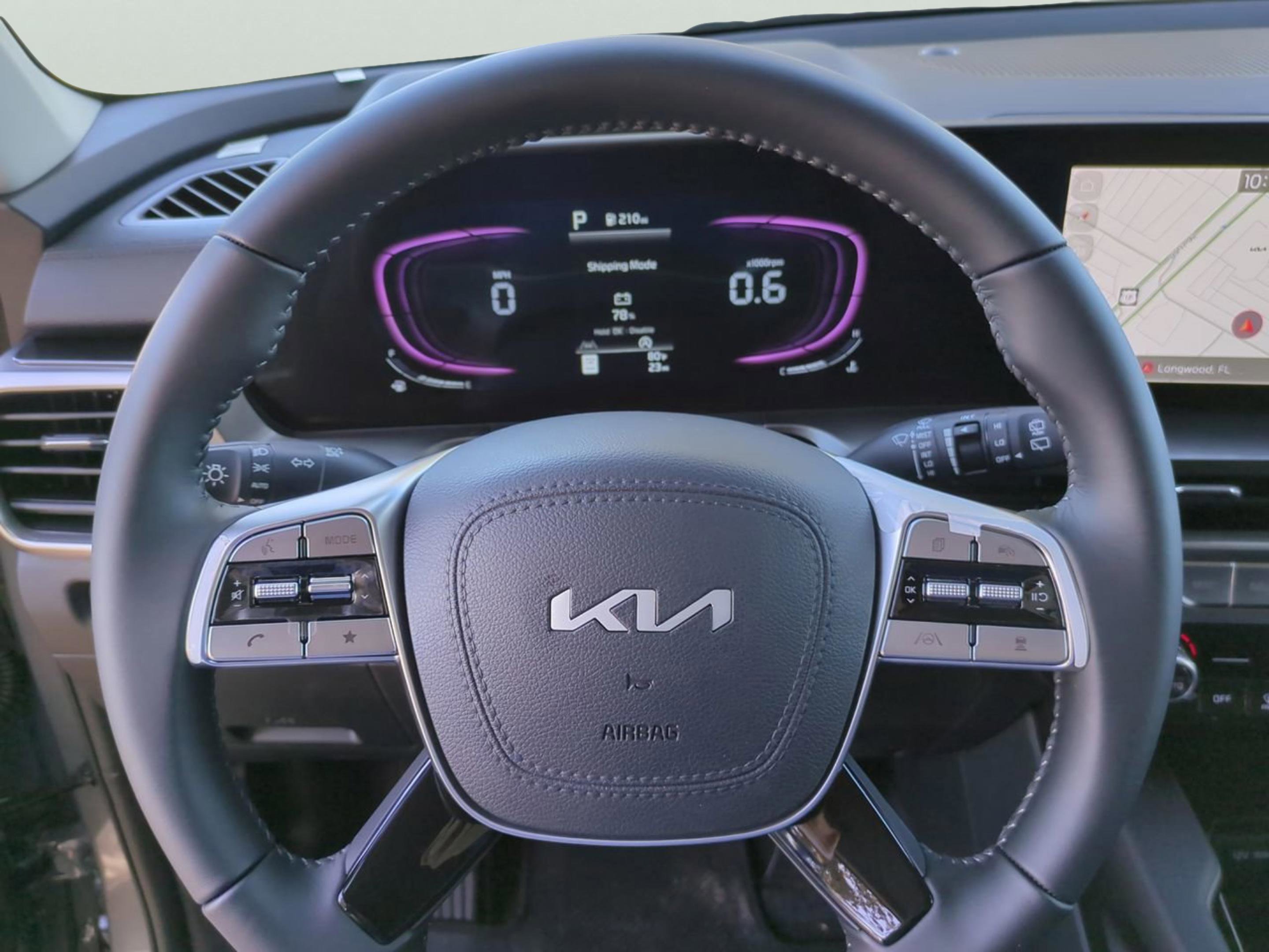 2025 Kia Telluride LX photo 28