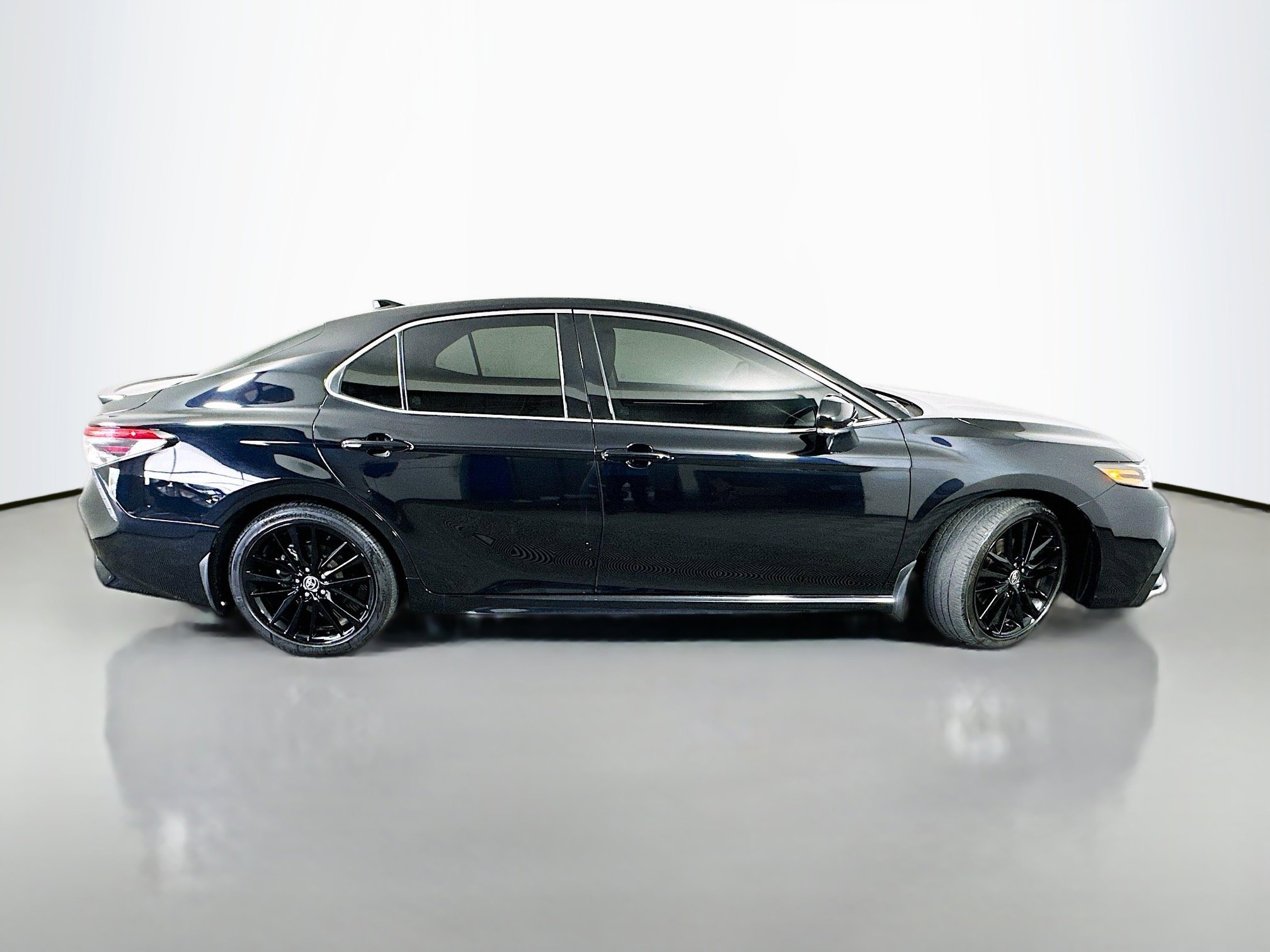 2023 Toyota Camry XSE photo 7