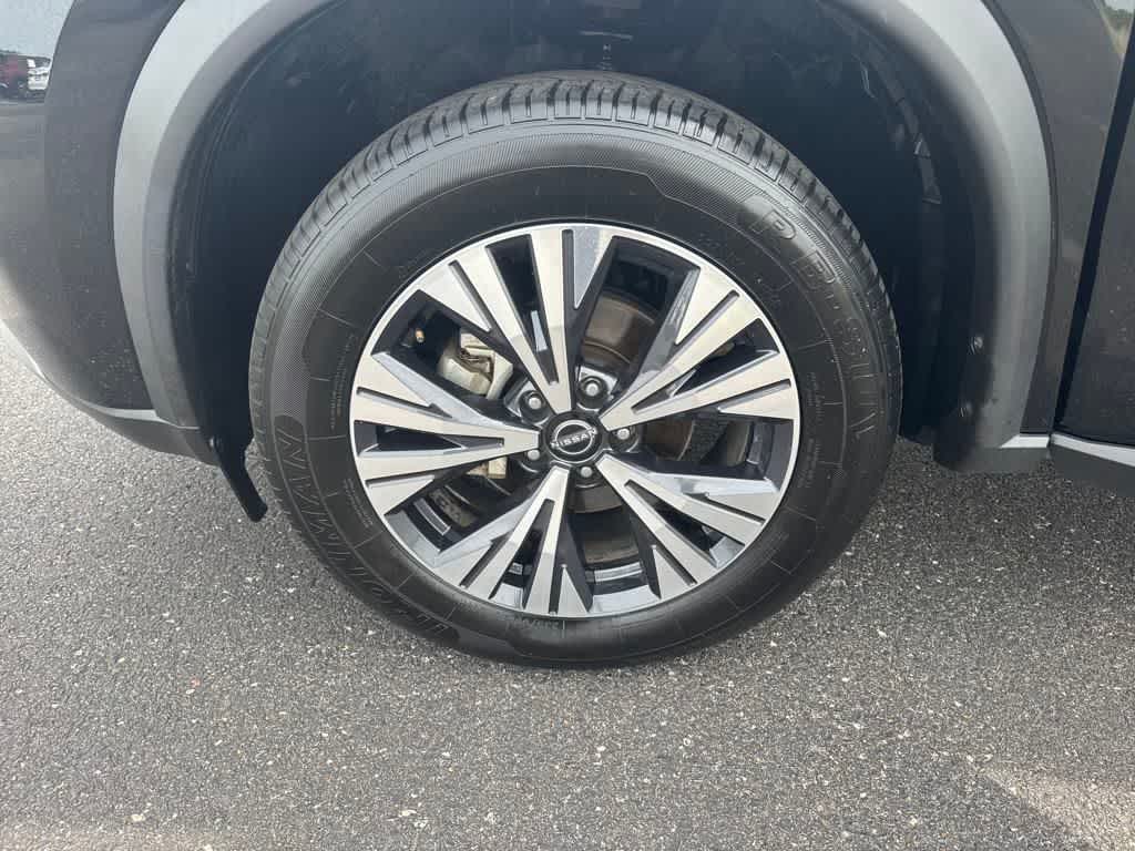 2023 Nissan Rogue SV photo 24
