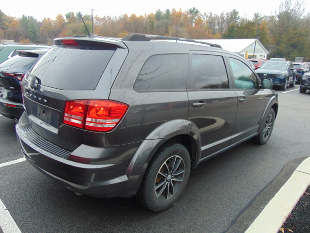 2017 Dodge Journey SE photo 3