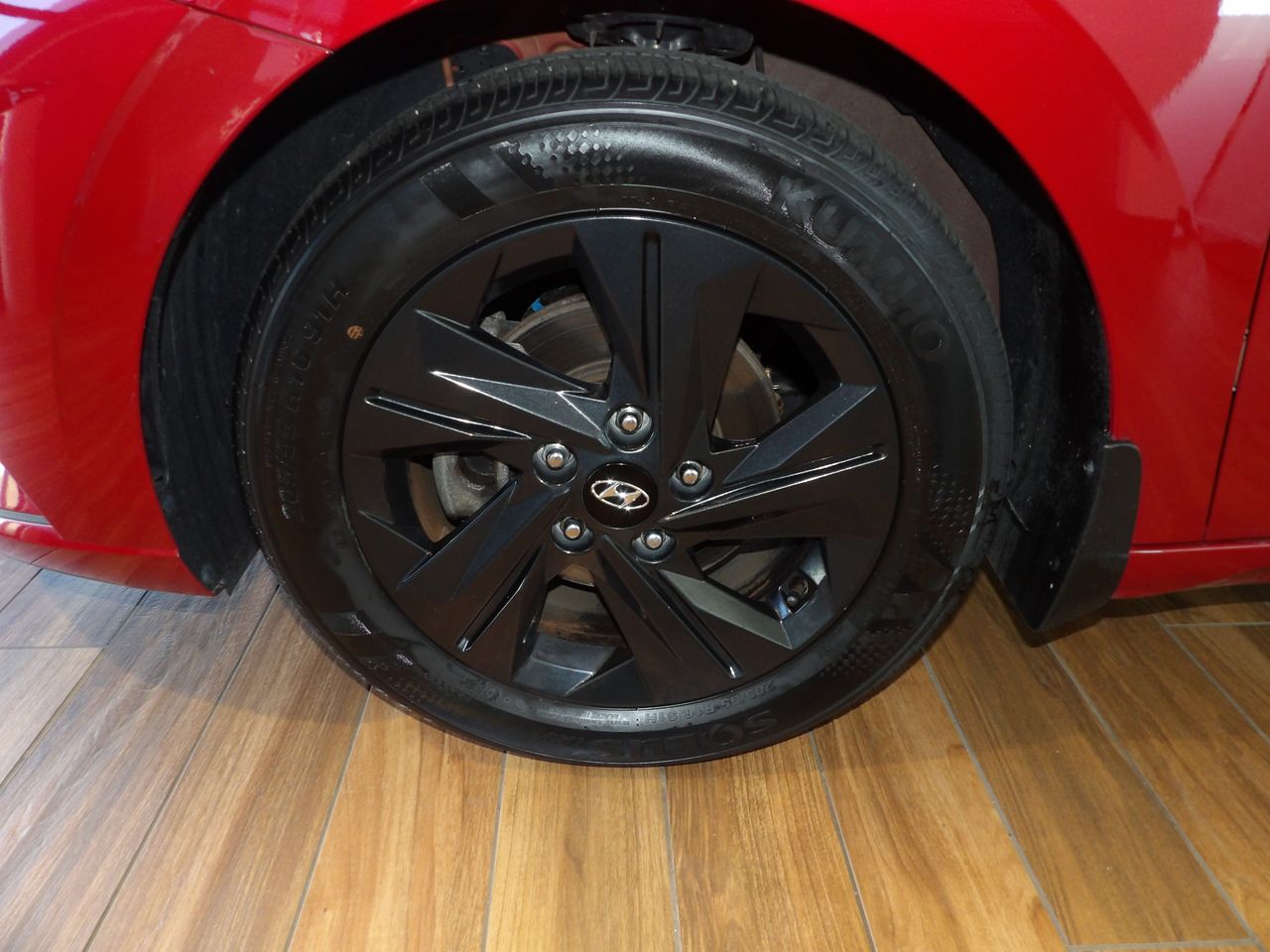 2022 Hyundai Elantra SEL photo 10