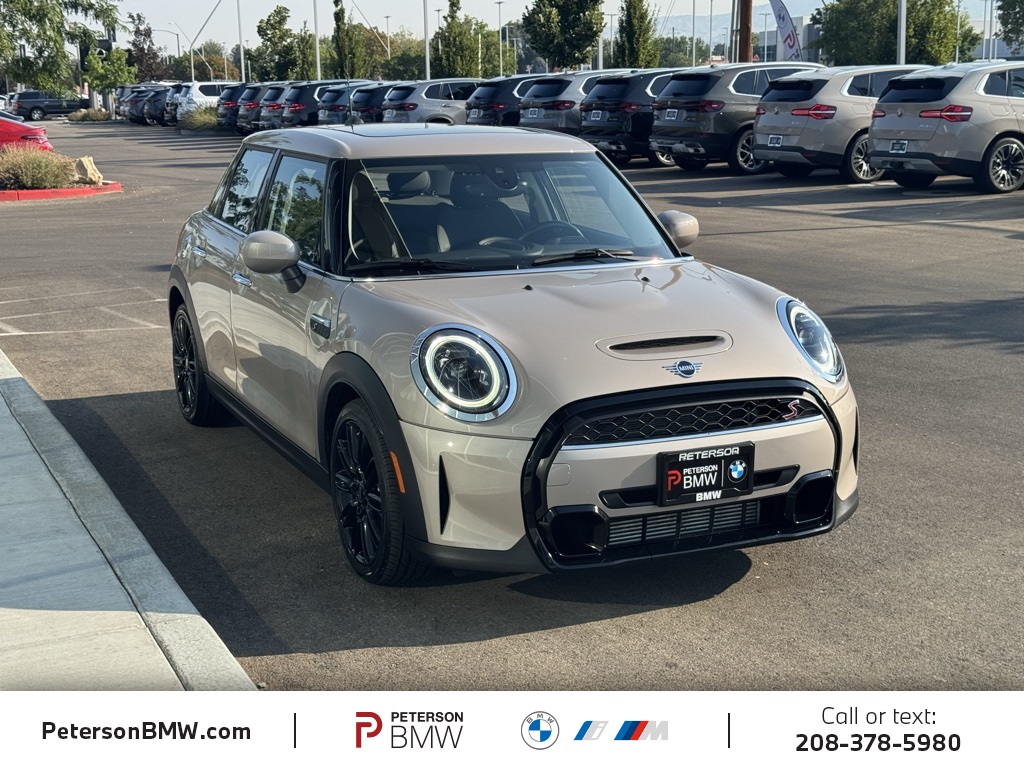 2024 Mini Cooper Hardtop S photo 9