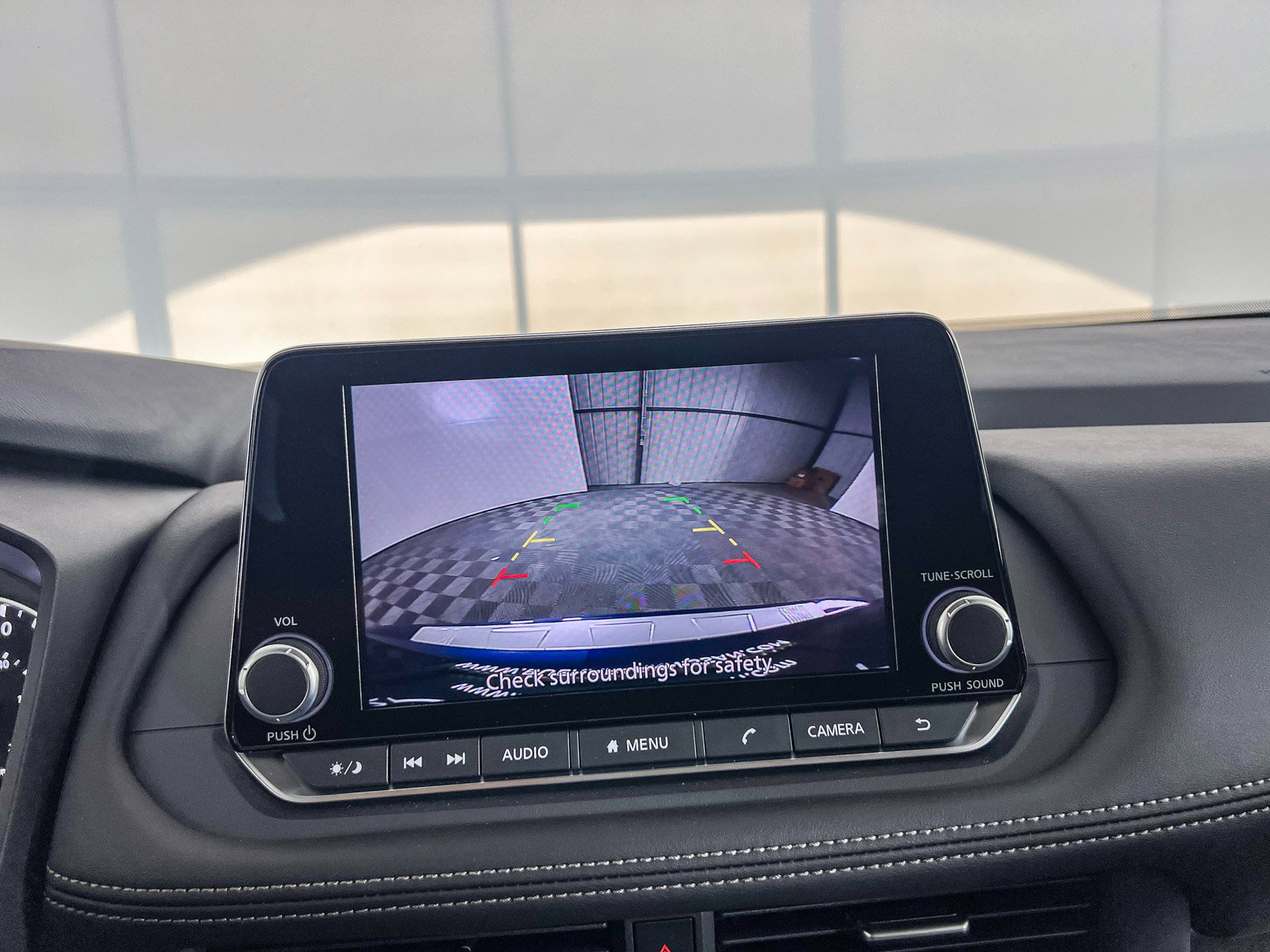 2025 Nissan Rogue SV photo 20