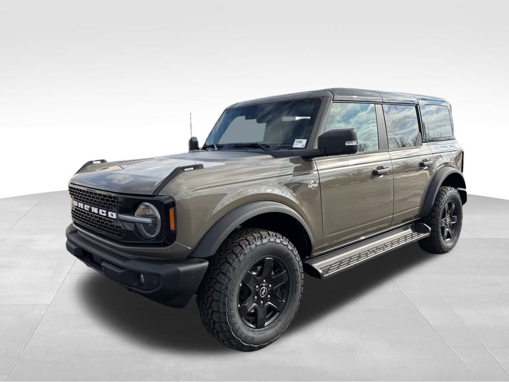 2025 Ford Bronco 4-Door Outer Banks's photo