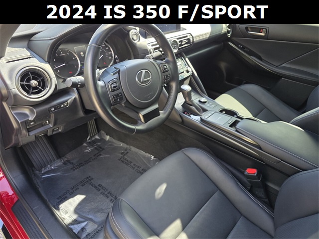 2024 Lexus IS 350 F SPORT photo 23